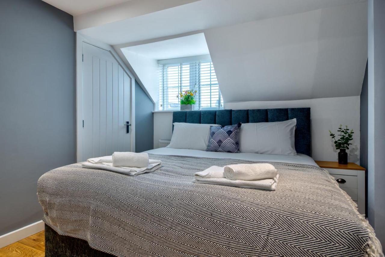 Stamford Central Stay - Stylish 2-Bed Apartment With Wifi Eksteriør bilde